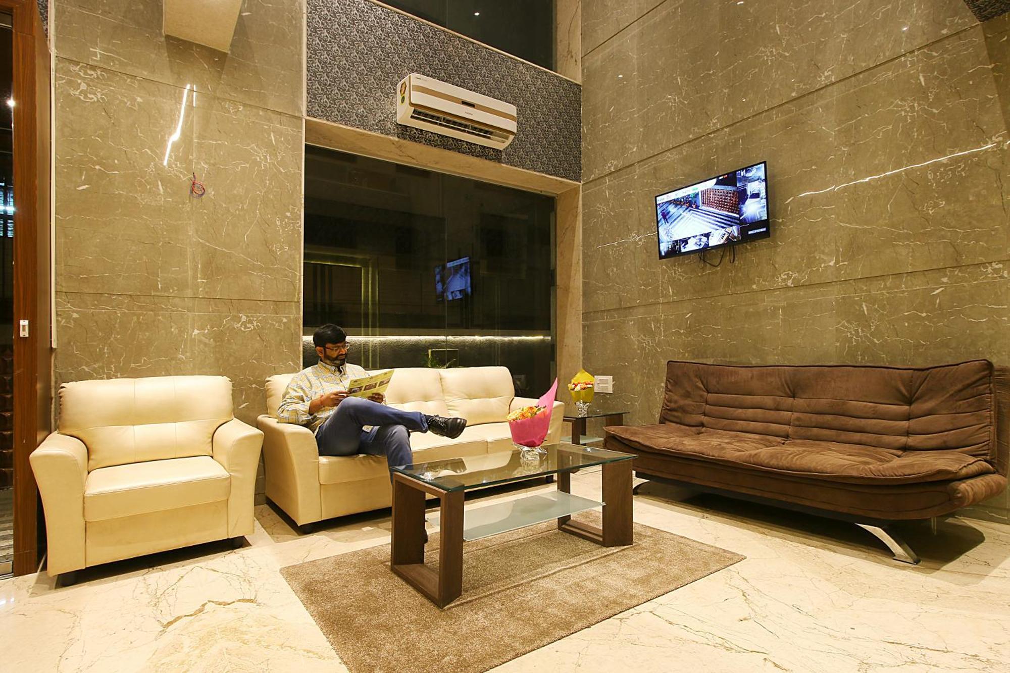 Mumbai House Luxury Apartments Santacruz East, Мумбай Екстериор снимка