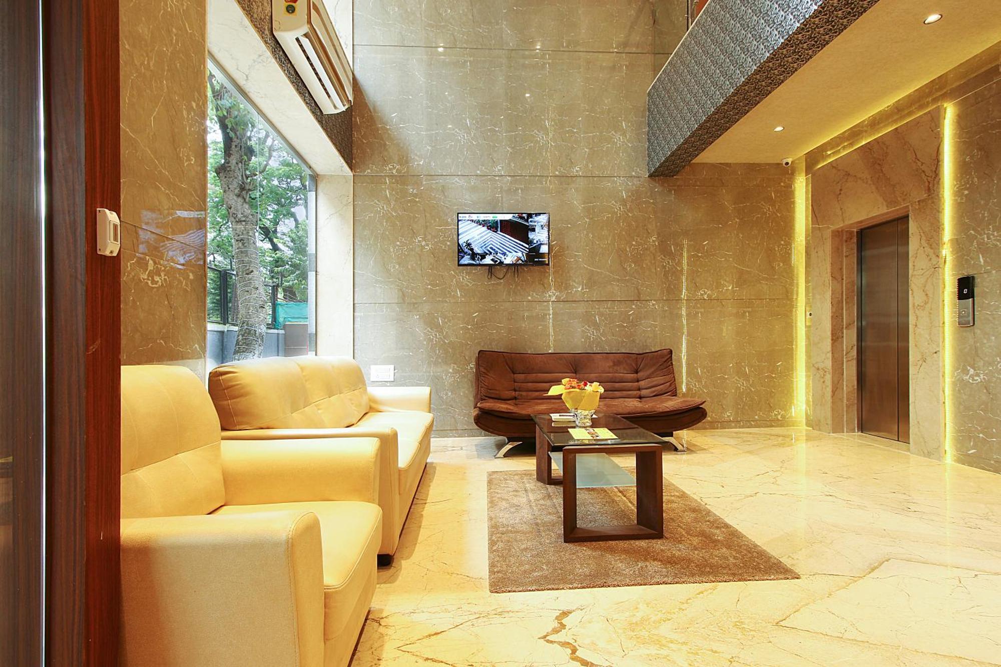 Mumbai House Luxury Apartments Santacruz East, Мумбай Екстериор снимка