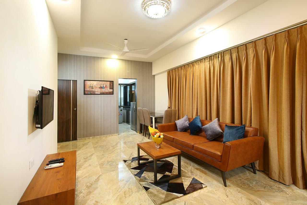 Mumbai House Luxury Apartments Santacruz East, Мумбай Екстериор снимка